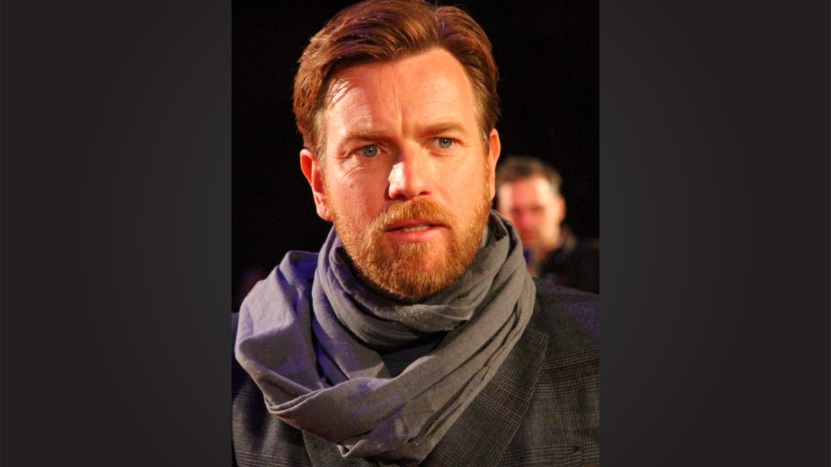 Headshot of Ewan McGregor as Obi-Wan Kenobi